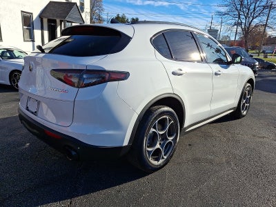 2025 Alfa Romeo Stelvio Sprint AWD