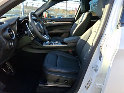 2025 Alfa Romeo Stelvio Sprint AWD