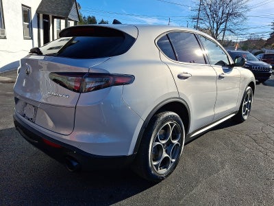 2025 Alfa Romeo Stelvio Sprint AWD