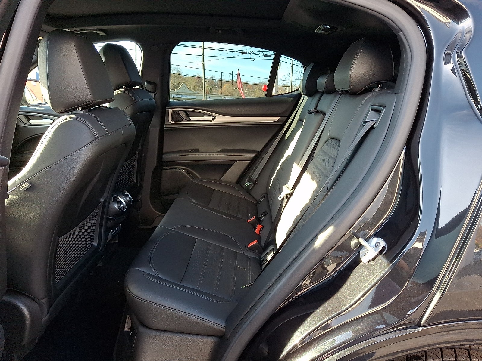 2025 Alfa Romeo Stelvio Sprint AWD