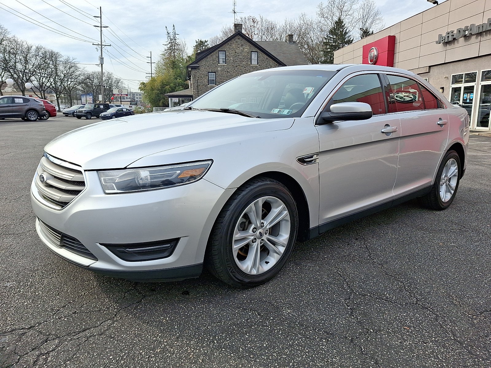 2015 Ford Taurus SEL