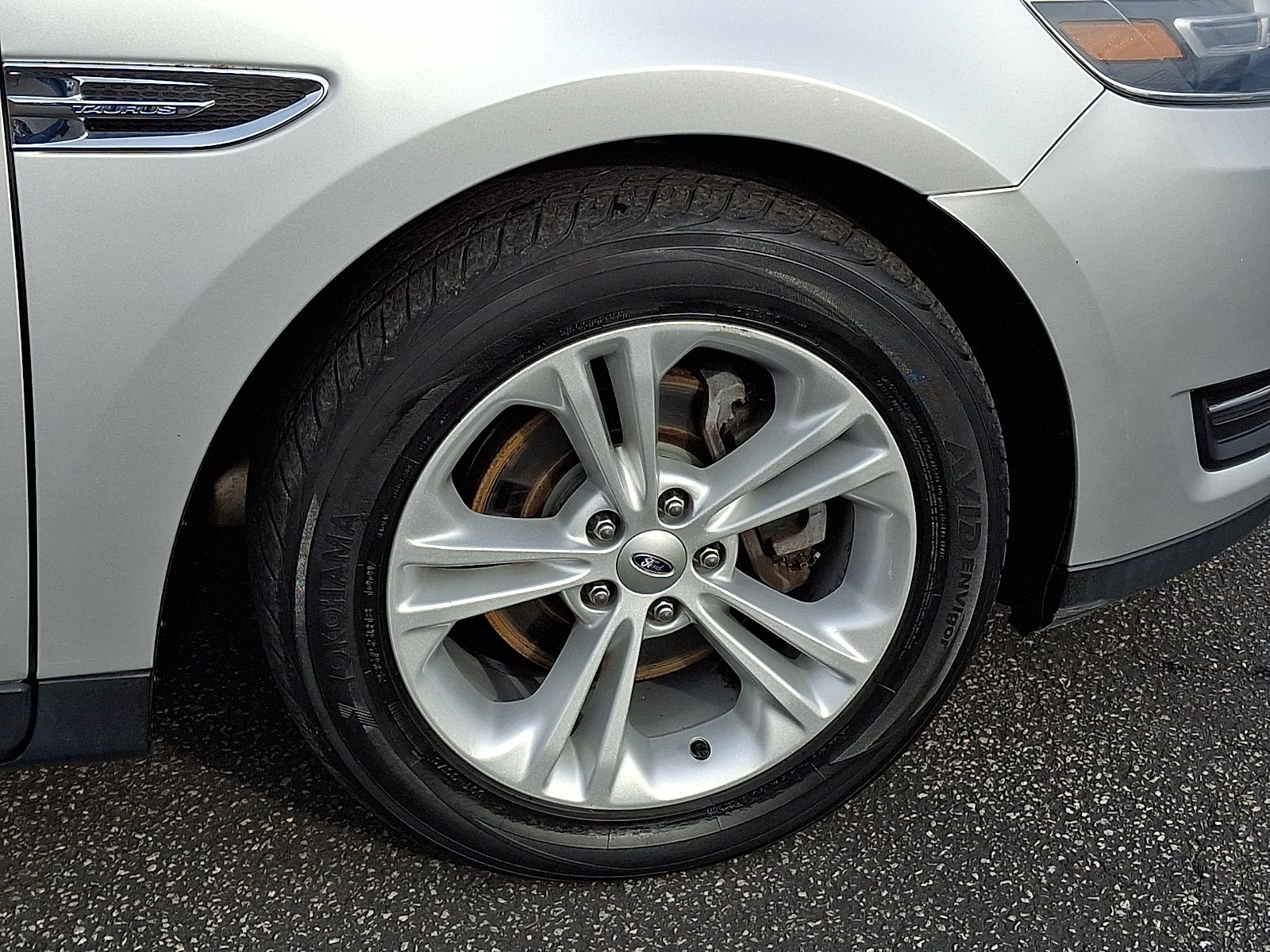 2015 Ford Taurus SEL