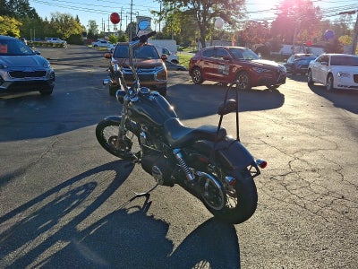 2017 Harley-Davidson Dyna Wide Glide Base