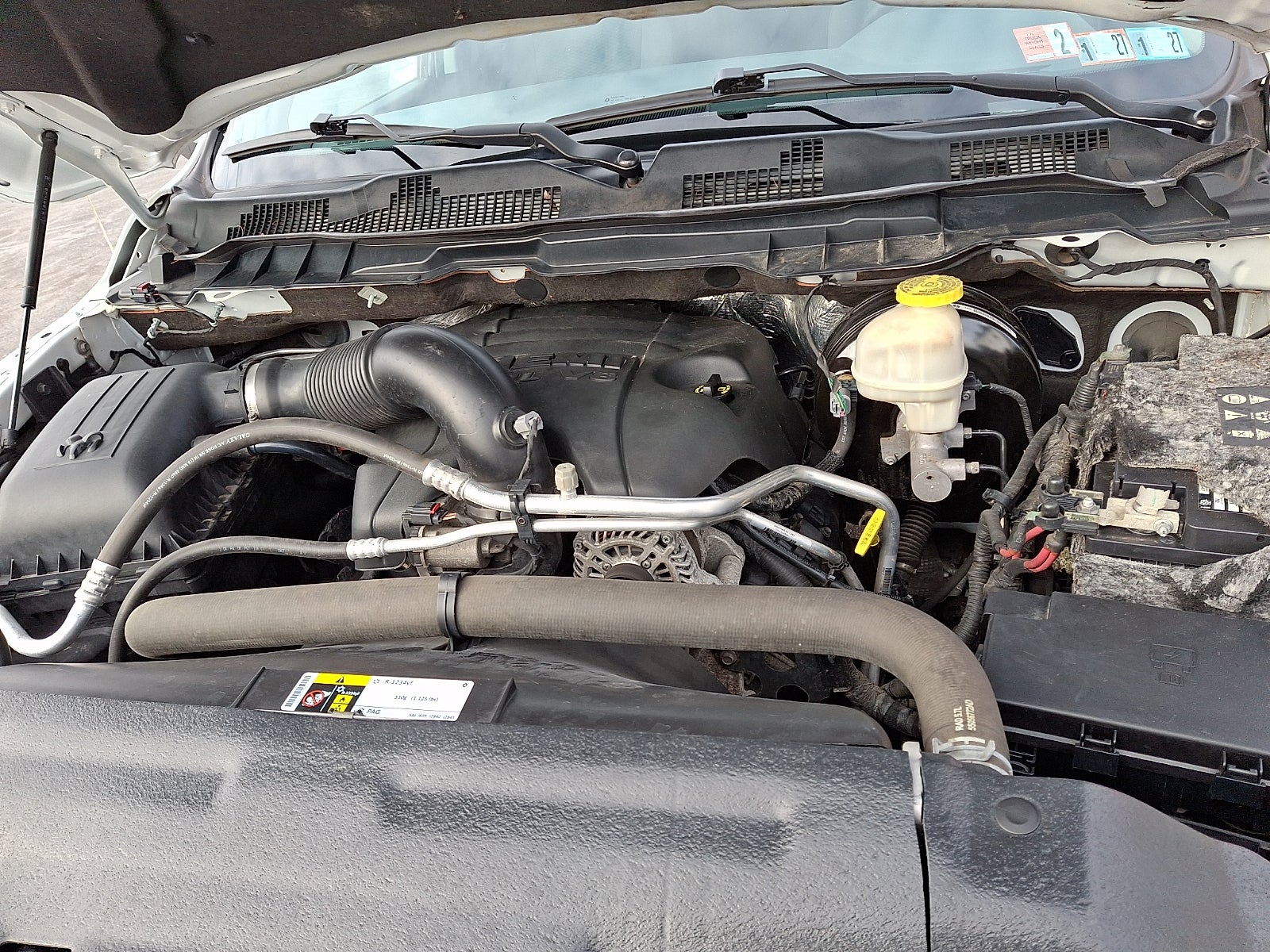 2017 RAM 1500 Express Crew Cab 4x4 5'7" Box