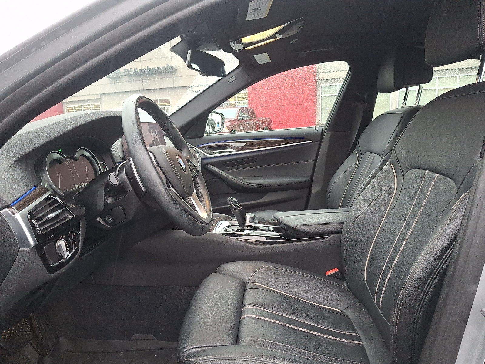 2019 BMW 5 Series xDrive