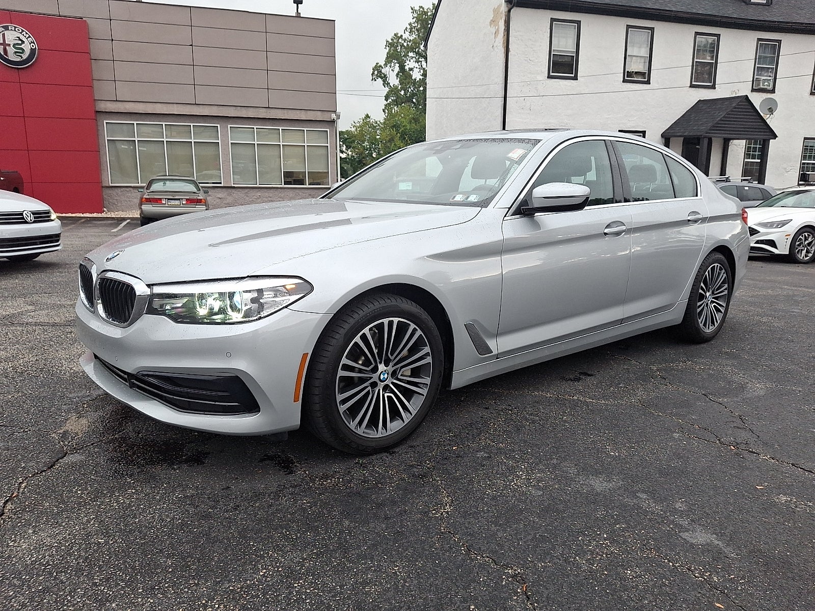 2019 BMW 5 Series xDrive