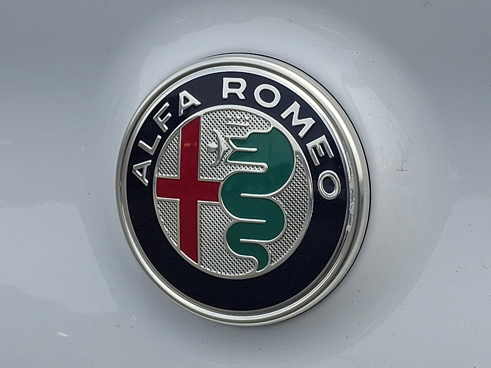 2024 Alfa Romeo Giulia Ti RWD