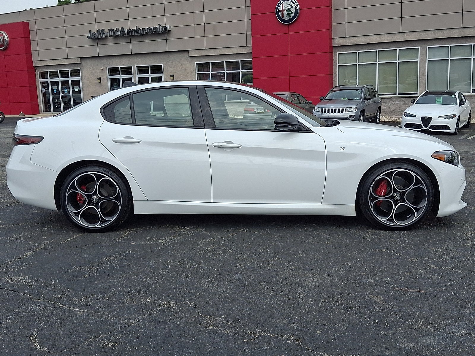 2024 Alfa Romeo Giulia Ti RWD