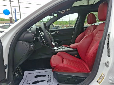 2023 Alfa Romeo Giulia Veloce RWD