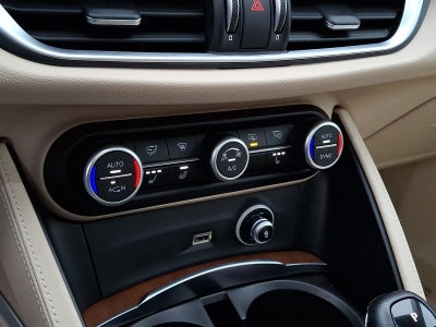 2019 Alfa Romeo Stelvio Ti Lusso AWD