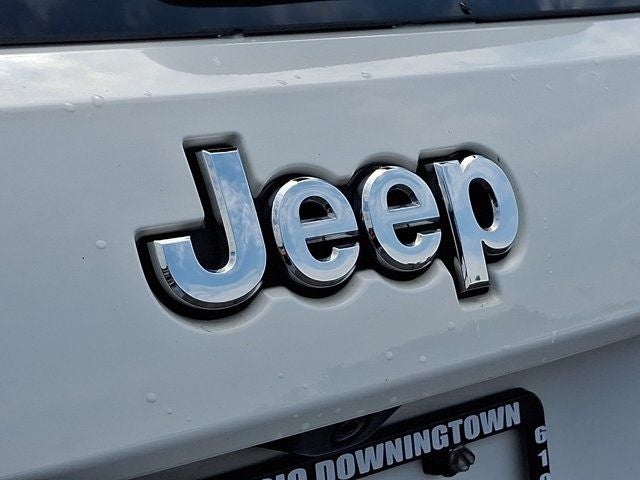 2020 Jeep Grand Cherokee Laredo E