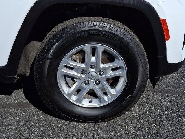 2022 Jeep Grand Cherokee Laredo