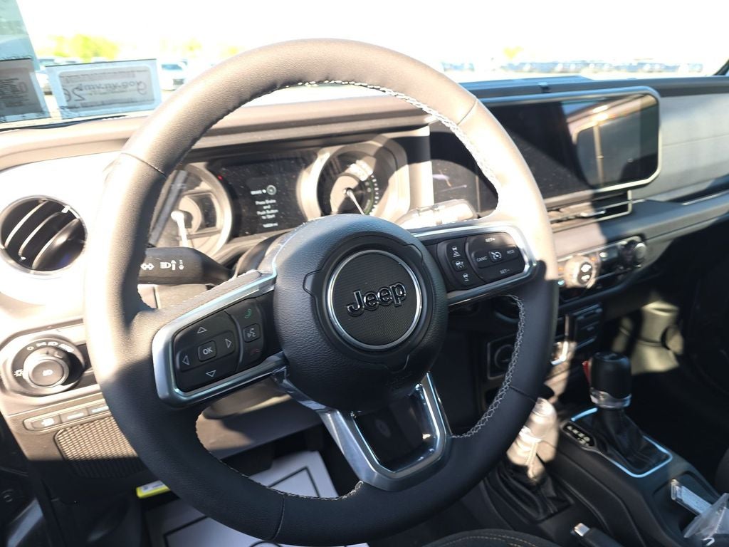 2025 Jeep Wrangler Sahara 4xe