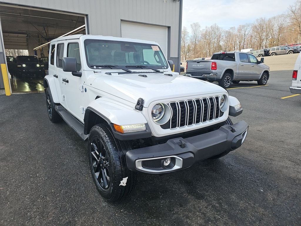 2025 Jeep Wrangler Sahara 4xe