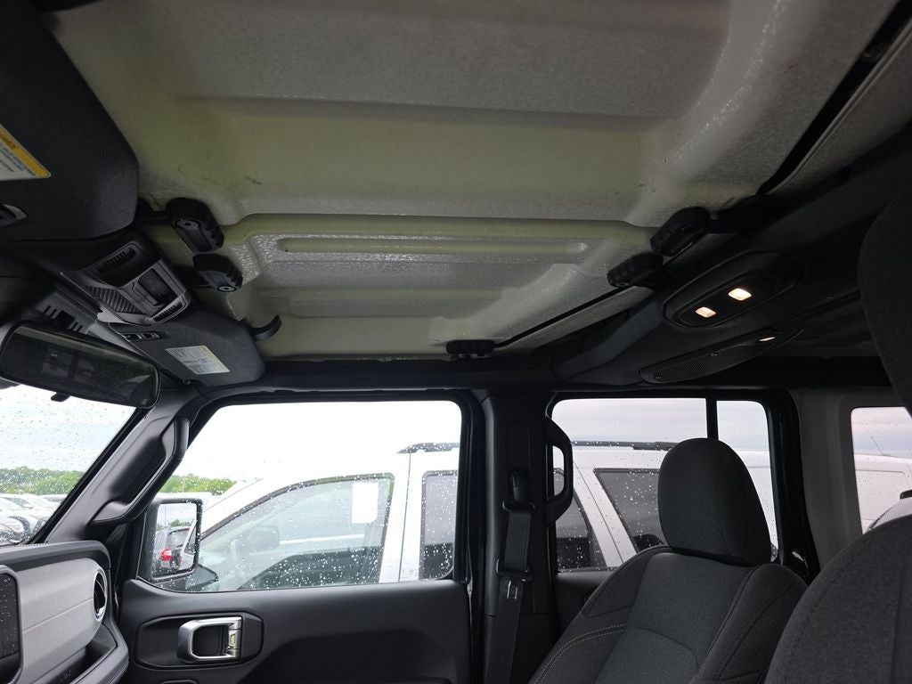 2025 Jeep Wrangler Sahara 4xe