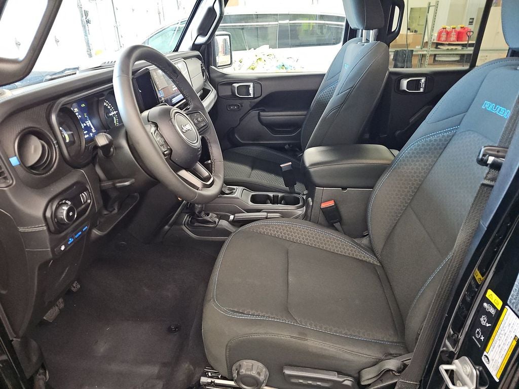 2025 Jeep Wrangler Rubicon 4xe