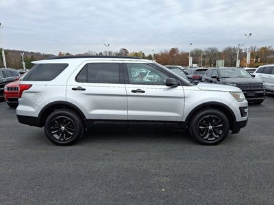 2016 Ford Explorer Base