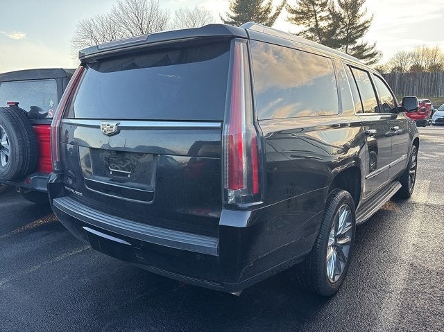 2019 Cadillac Escalade ESV Luxury