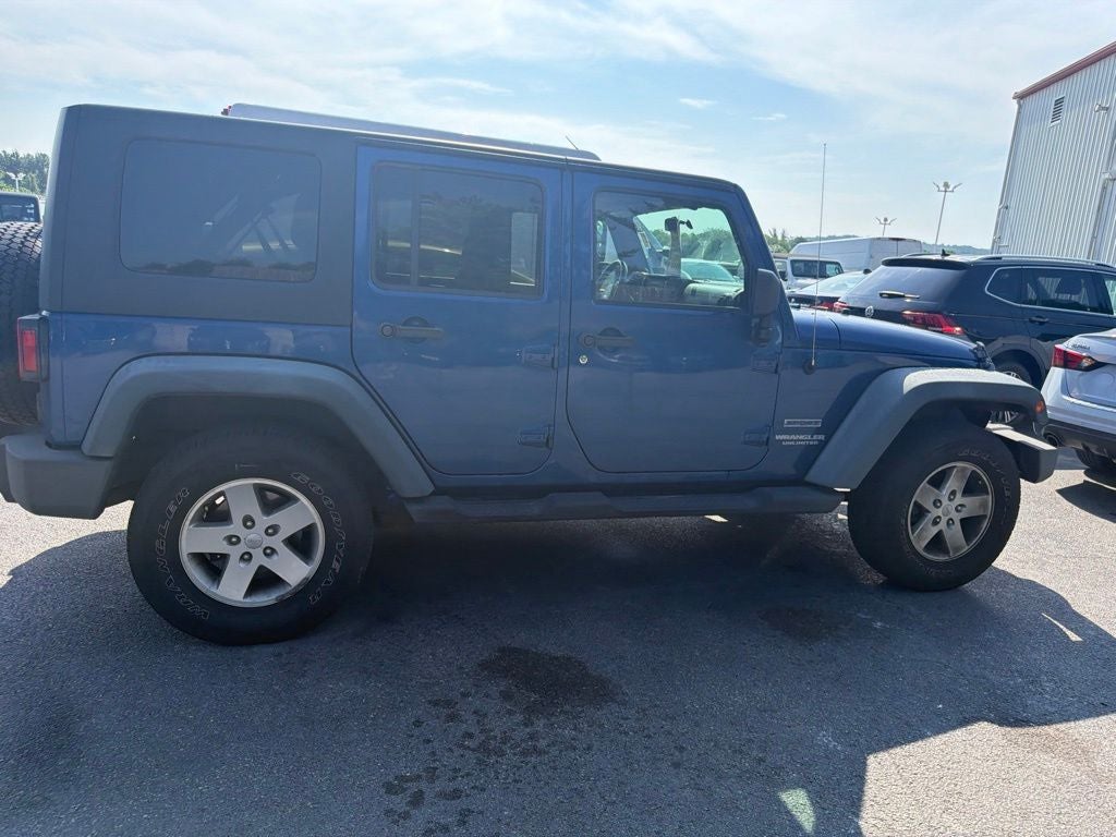 2010 Jeep Wrangler Unlimited Sport