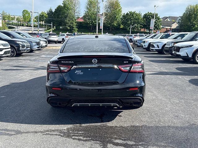 2019 Nissan Maxima SR