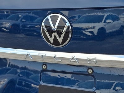 2022 Volkswagen Atlas 3.6L V6 SE w/Technology