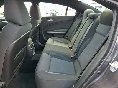 2016 Dodge Charger SE