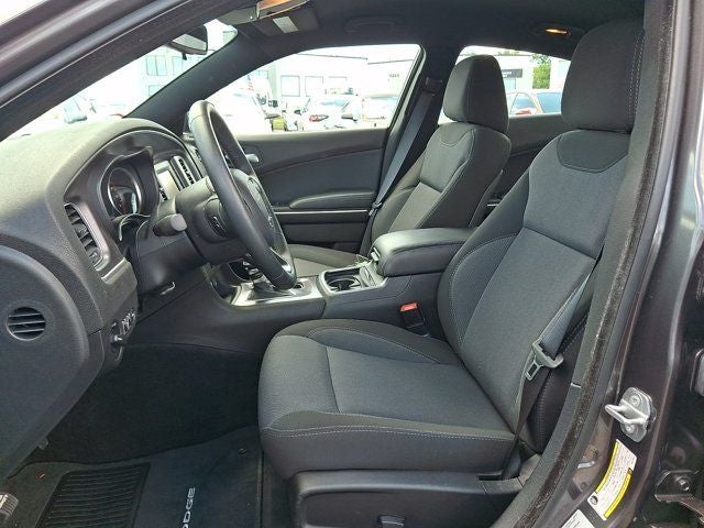 2016 Dodge Charger SE