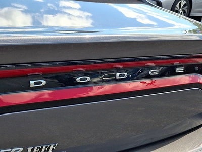 2016 Dodge Charger SE