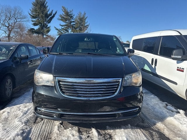 2014 Chrysler Town & Country S