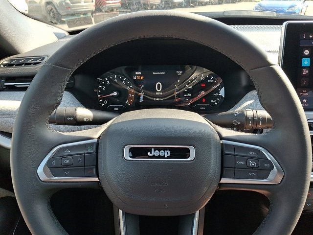 2024 Jeep Compass Latitude Lux