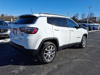 2023 Jeep Compass Latitude Lux