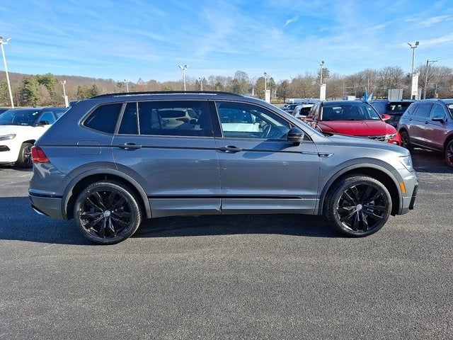 2021 Volkswagen Tiguan 2.0T SE R-Line Black
