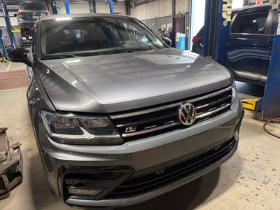 2021 Volkswagen Tiguan 2.0T SE R-Line Black
