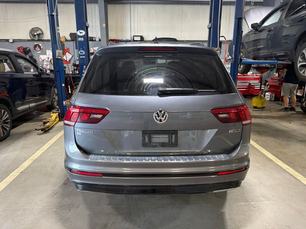 2021 Volkswagen Tiguan 2.0T SE R-Line Black