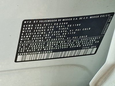 2023 Volkswagen Tiguan 2.0T SE R-Line Black