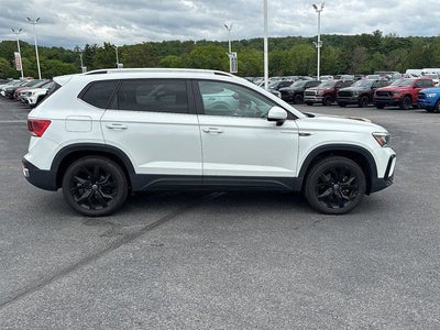 2023 Volkswagen Taos 1.5T SE