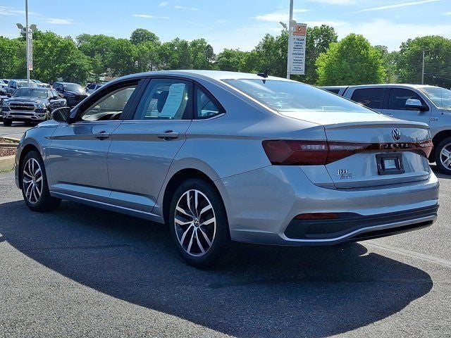 2025 Volkswagen Jetta 1.5T SE