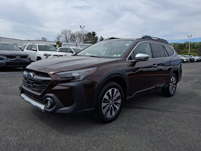2023 Subaru Outback Touring