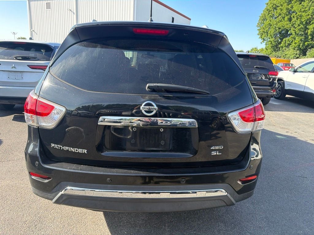 2015 Nissan Pathfinder SL