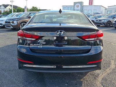 2018 Hyundai Elantra SE