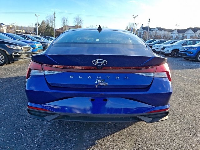 2022 Hyundai Elantra SEL