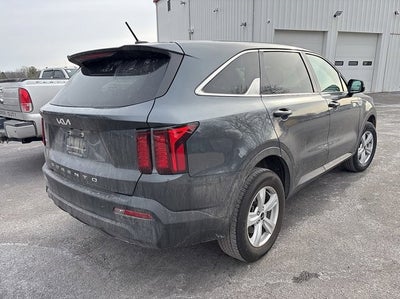 2022 Kia Sorento LX