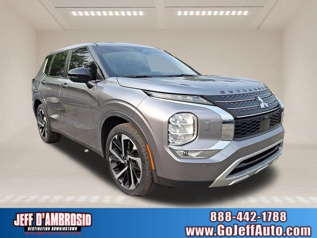 2022 Mitsubishi Outlander SE