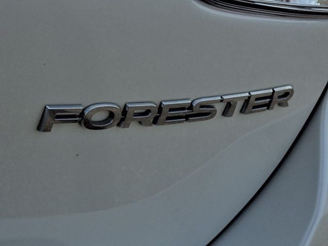 2022 Subaru Forester Base