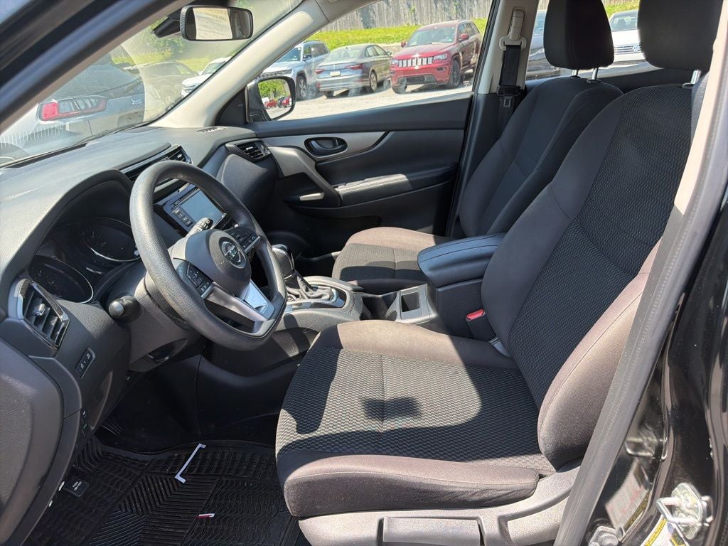 2020 Nissan Rogue Sport S