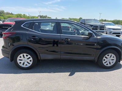 2020 Nissan Rogue Sport S