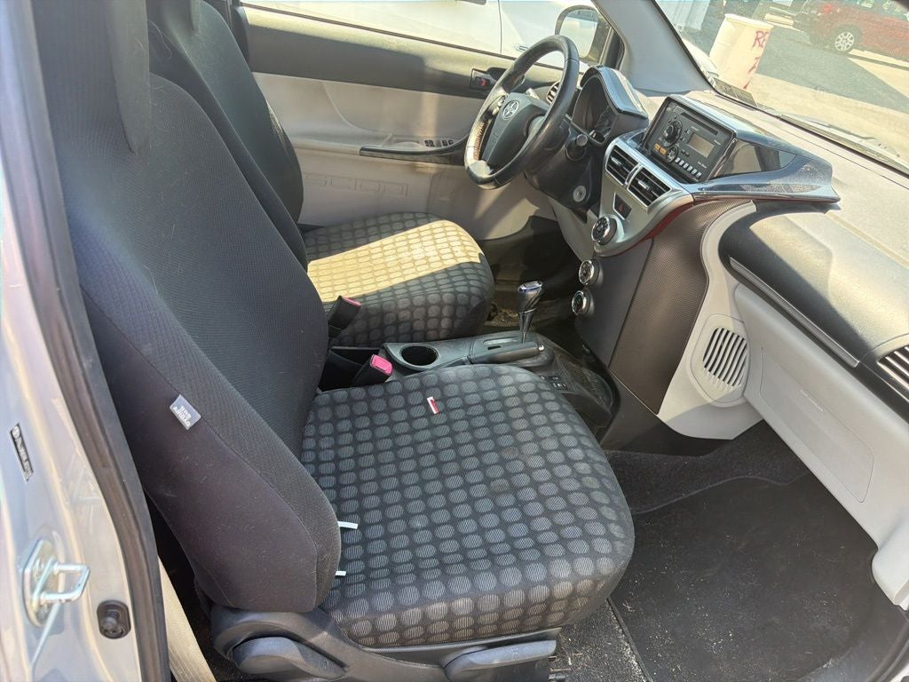 2014 Scion iQ 10 Series
