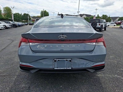 2022 Hyundai Elantra SEL