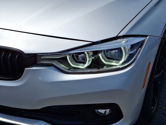 2018 BMW 3 Series 320i xDrive