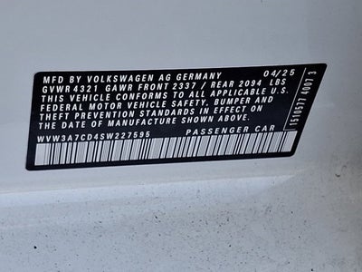 2025 Volkswagen Golf GTI 2.0T SE